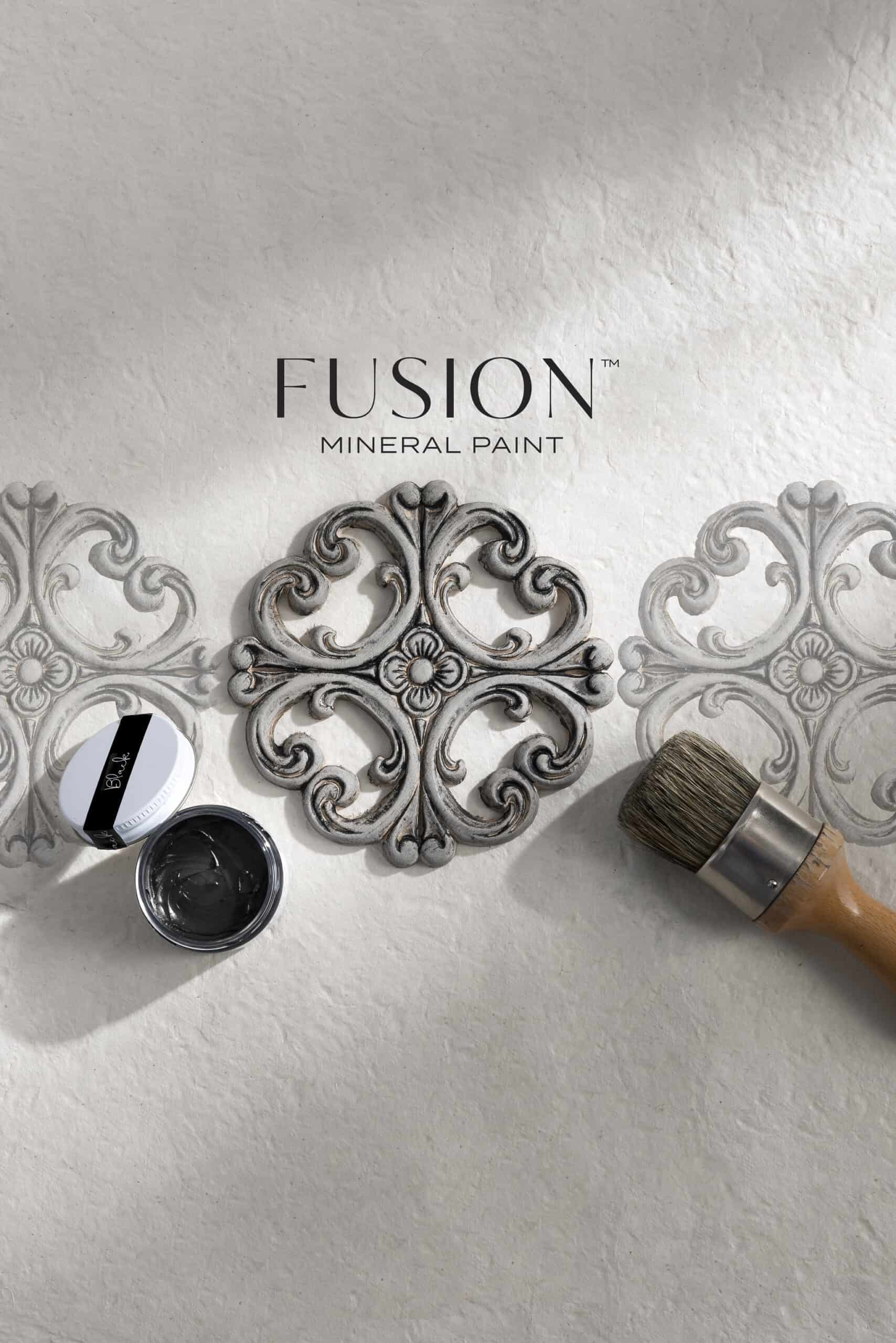 Fusion_Mineral_Paint_wax_black_creative_2 Fusion Mineral Paint wax black creative 2 scaled